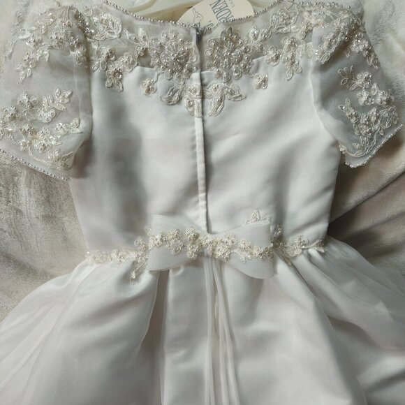 Communion Gown NWT Beautiful Applique Beading and Crystals Stunning! - Picture 12 of 16